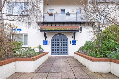 1 bedroom flat for sale, Sea Road, Bournemouth BH5