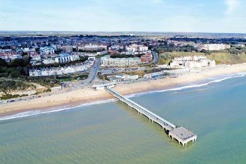 1 bedroom flat for sale, Sea Road, Bournemouth BH5