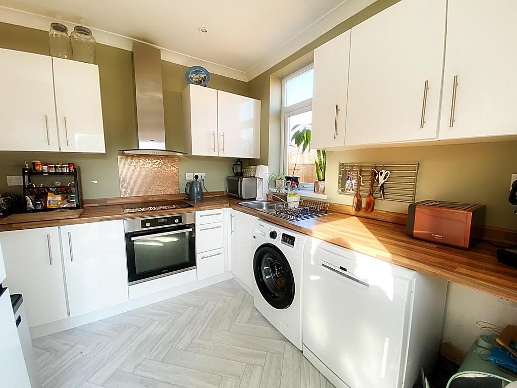 Queens Crescent, Wallsend 3 bed semidetached house for sale £169,950
