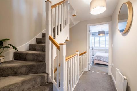 31 Abraham Drive, Poole, BH15 4FR