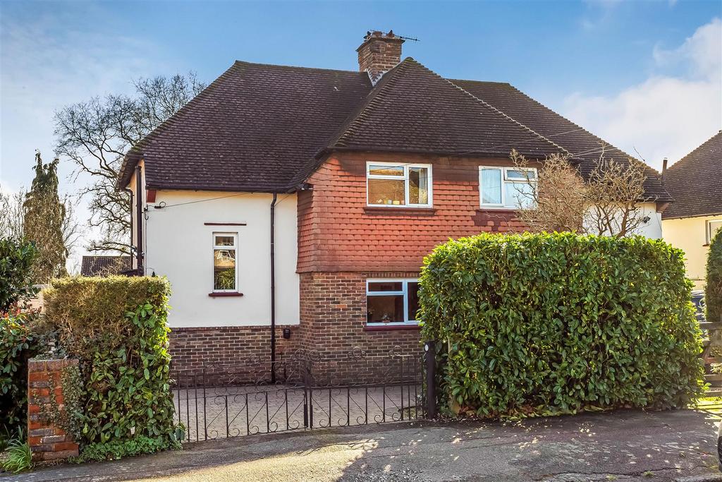 Pollards Oak Road, Hurst Green 3 bed semidetached house for sale £500,000