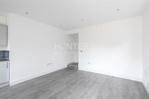 1 bedroom flat to rent, Dartmouth Road, London, NW2