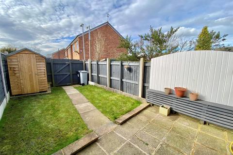 14 Ambleside Close, Macclesfield, SK11 8PY