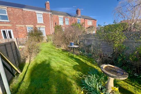 2 bedroom terraced house for sale - Hill View, Broompark, Durham