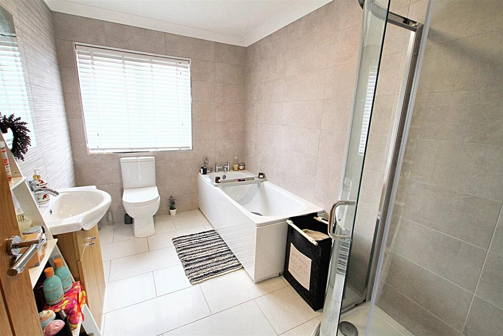 Ground floor bathroom