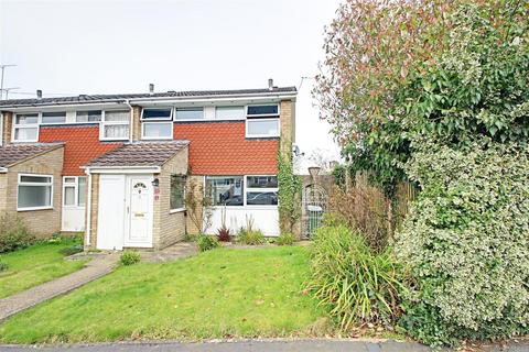 2 Nye Way, Bovingdon, Hemel Hempstead, HP3 0HX