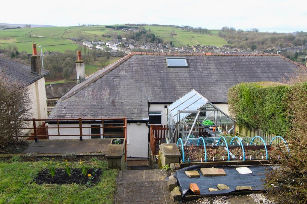 Hebden Road, Haworth, Keighley, BD22 2 bed semidetached bungalow for