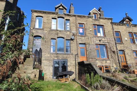 3 bedroom end of terrace house for sale, South View, Haworth, Keighley, BD22
