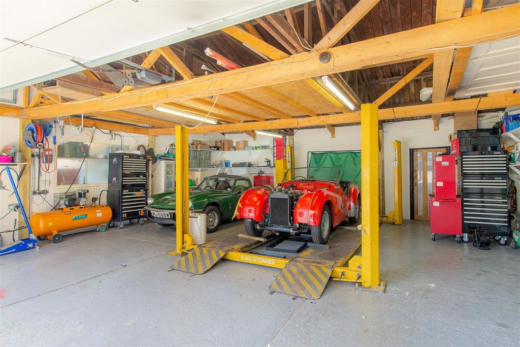 Ingrave Hall HR 066.jpg