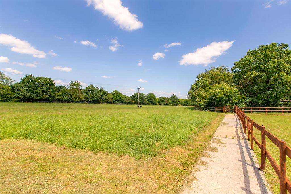 Ingrave Hall HR 027.jpg