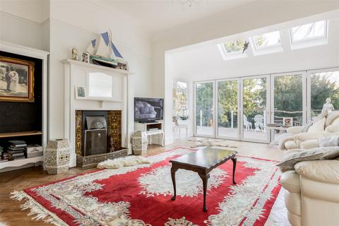 6 bedroom detached house for sale - St. Winifreds Road, Bournemouth BH2