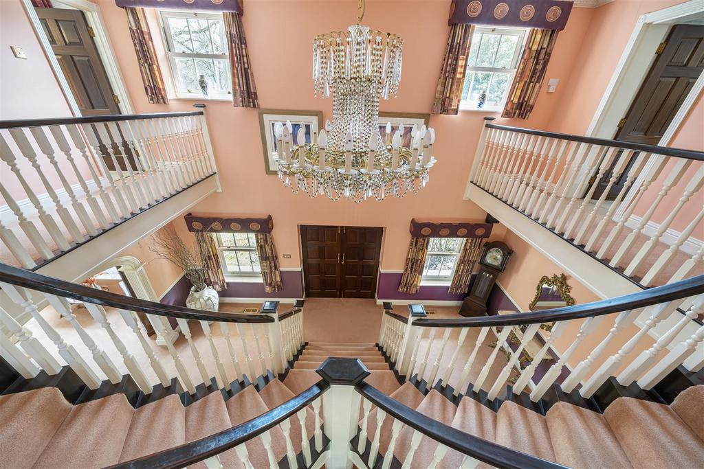 Woodside Road, Ferndown BH22 4 bed detached house for sale £1,000,000