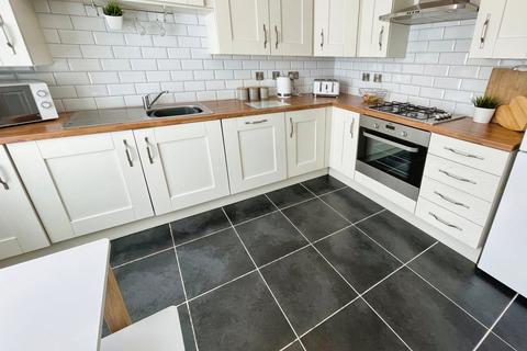 31 Bluebell Crescent, Great Barr, Birmingham, B42 2FS