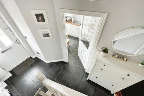 31 Bluebell Crescent, Great Barr, Birmingham, B42 2FS