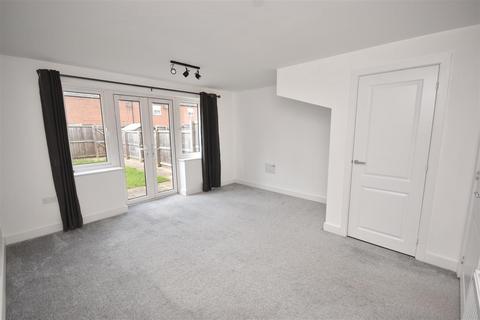 2 bedroom terraced house for sale, Glengarry Way, Greylees, Sleaford