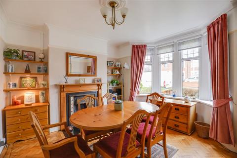 13 Athelstan Road, Cardiff, CF14 2EN