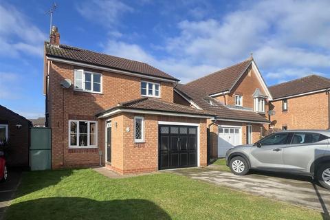 3 bedroom detached house for sale, Nursery Court, Brough