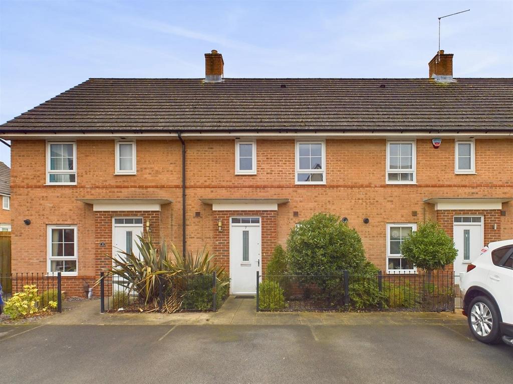 Breconshire Gardens, Nottingham NG6 3 bed townhouse for sale £210,000
