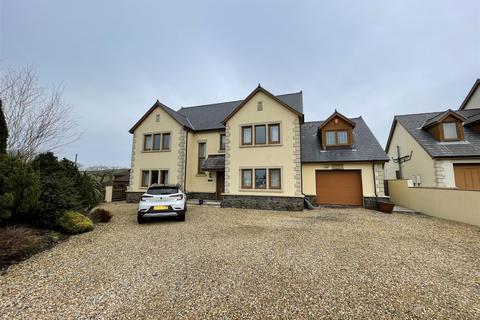 4 bedroom detached house for sale, Heol Hen, Five Roads, Llanelli