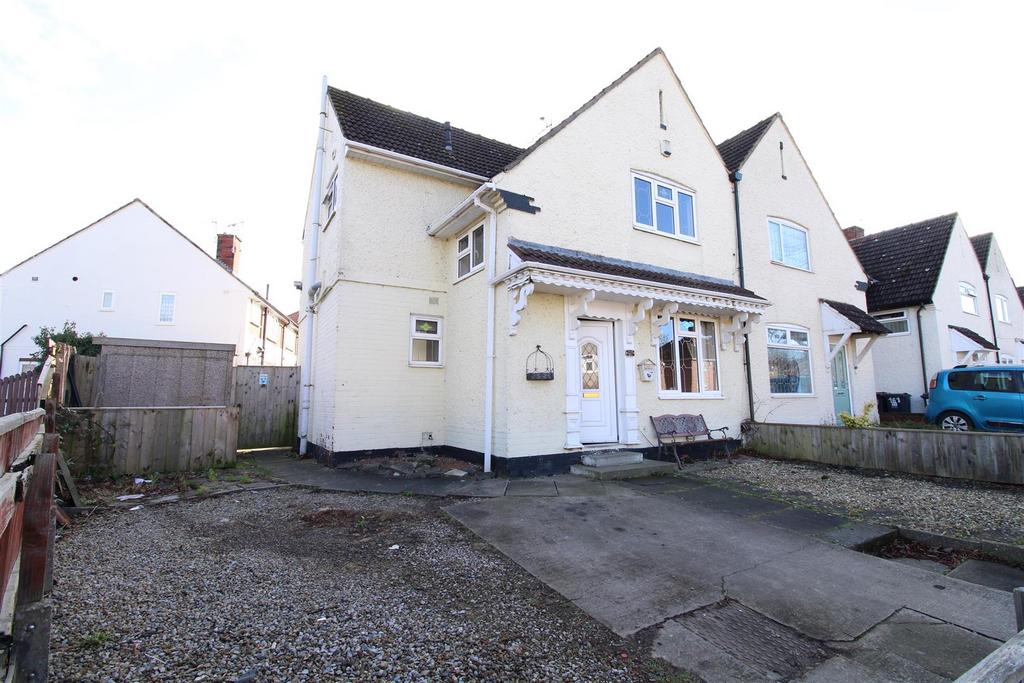 Parkside, Darlington 3 bed semidetached house £124,000