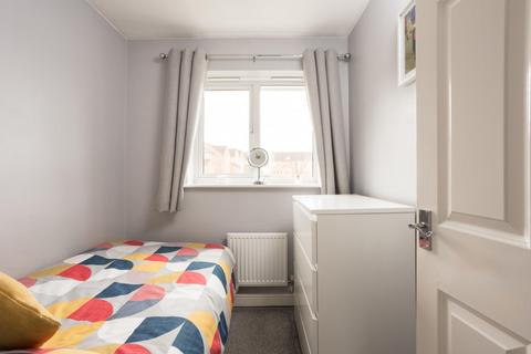 18 Birch Park, York, YO31 9PA