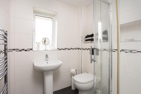 18 Birch Park, York, YO31 9PA