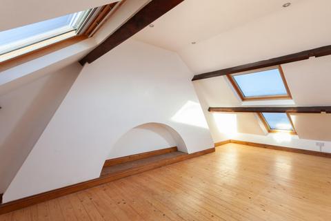 8 Sandringham Street, York, YO10 4BA