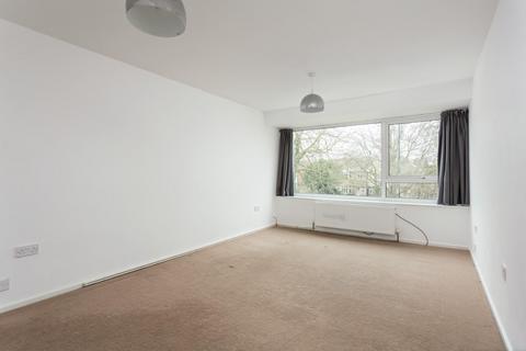 2 bedroom apartment for sale - Aldersyde Court, Tadcaster Road, York