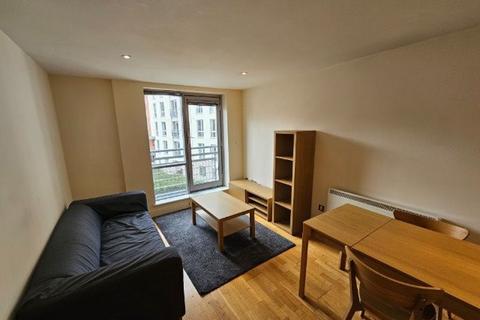 2 bedroom flat to rent - Upper College Street, Nottingham NG1