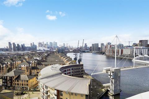 2 bedroom penthouse for sale, Eastern Quay Apartments, Royal Victoria Dock E16