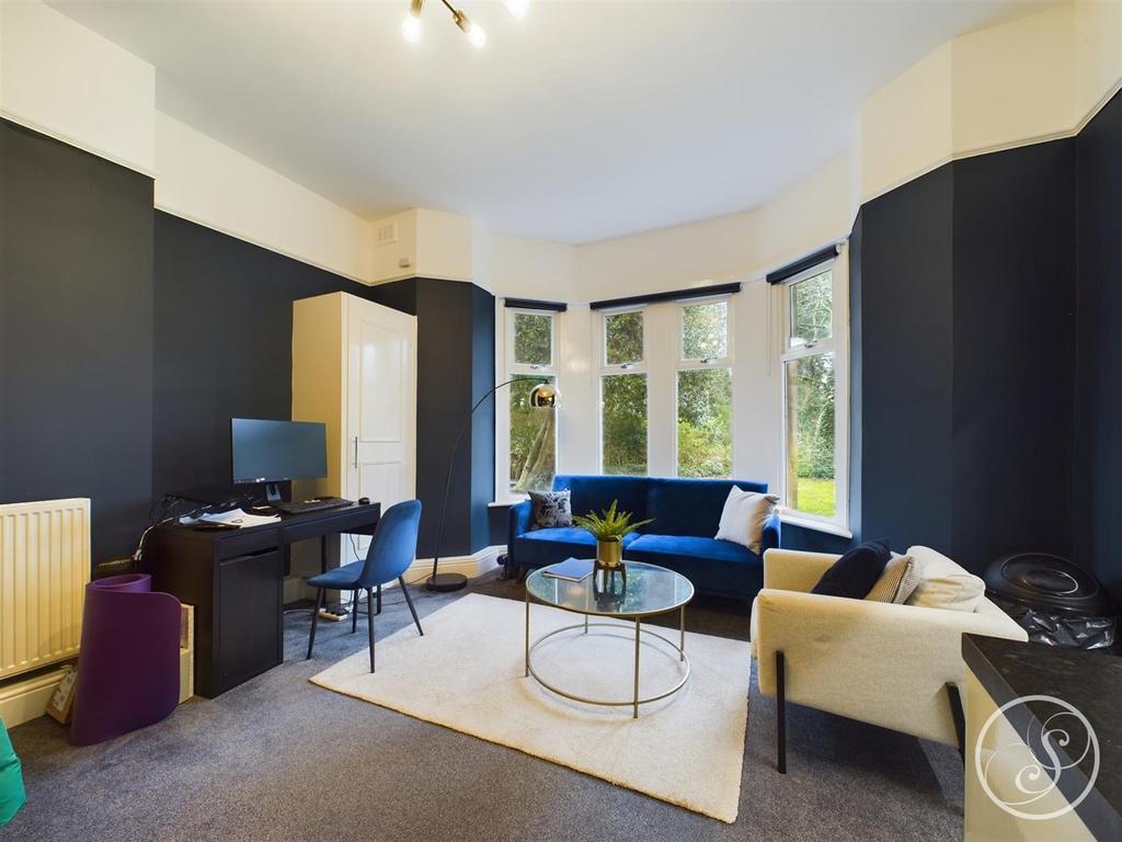 Newton Villas, Chapeltown Road, Leeds 1 bed flat for sale £180,000