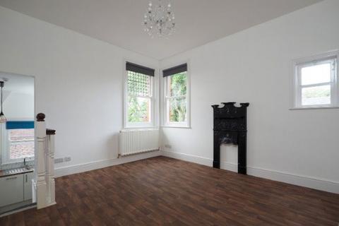 1 bedroom flat to rent, Hardwick Road, 9 Hardwick Road F3 NG5