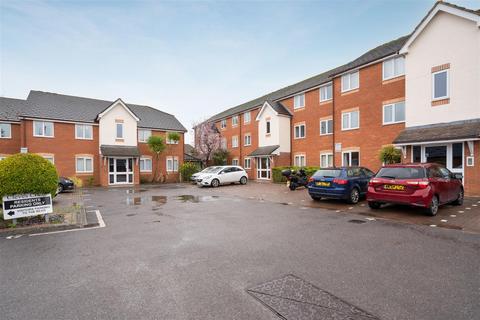 2 bedroom apartment for sale, Cleves Court, Windsor