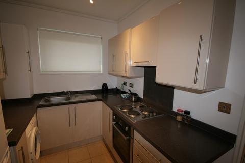 2 bedroom flat to rent - Tabard Street, Borough SE1