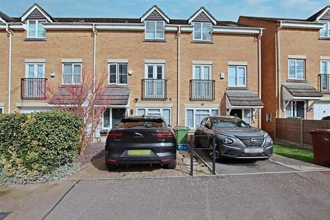 20 Wordsworth Gardens, Borehamwood, WD6 2AH