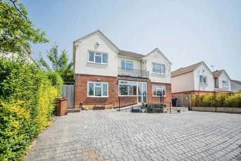 4 bedroom detached house for sale, Gravesend Road, Rochester