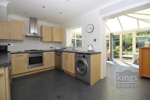 3 bedroom semi-detached house for sale, The Gardiners, Harlow