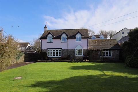 4 bedroom detached house for sale, Spencer Cottage, Penllyn, Nr Cowbridge, Vale Of Glamorgan, CF71 7RQ