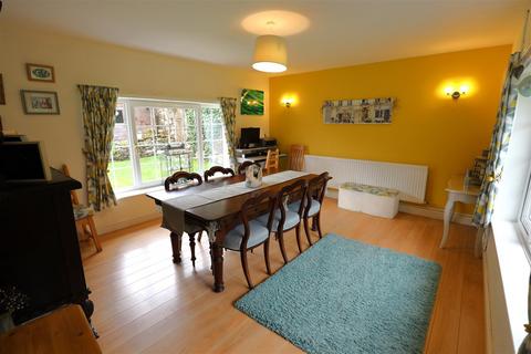 4 bedroom detached house for sale, Spencer Cottage, Penllyn, Nr Cowbridge, Vale Of Glamorgan, CF71 7RQ