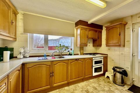 3 bedroom semi-detached house for sale, Lonsdale Road, Leicester LE4