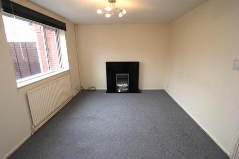 3 bedroom terraced house to rent, Upper Field Close, Church Hill North, Redditch