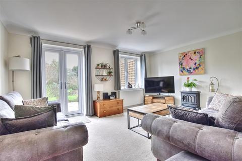 4 bedroom detached house for sale, Beacon Hill, Bexhill-On-Sea