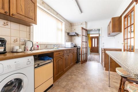 24 Downing Crescent, Scunthorpe, DN16 3LS