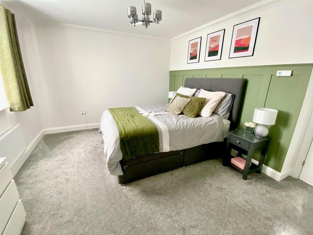 Farrer Drive (16).jpg