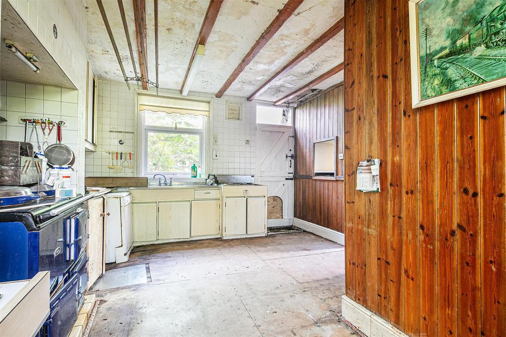 Kitchen 2