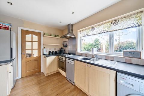 3 bedroom semi-detached house for sale, Mowbray Crescent, Stotfold, Hitchin, SG5