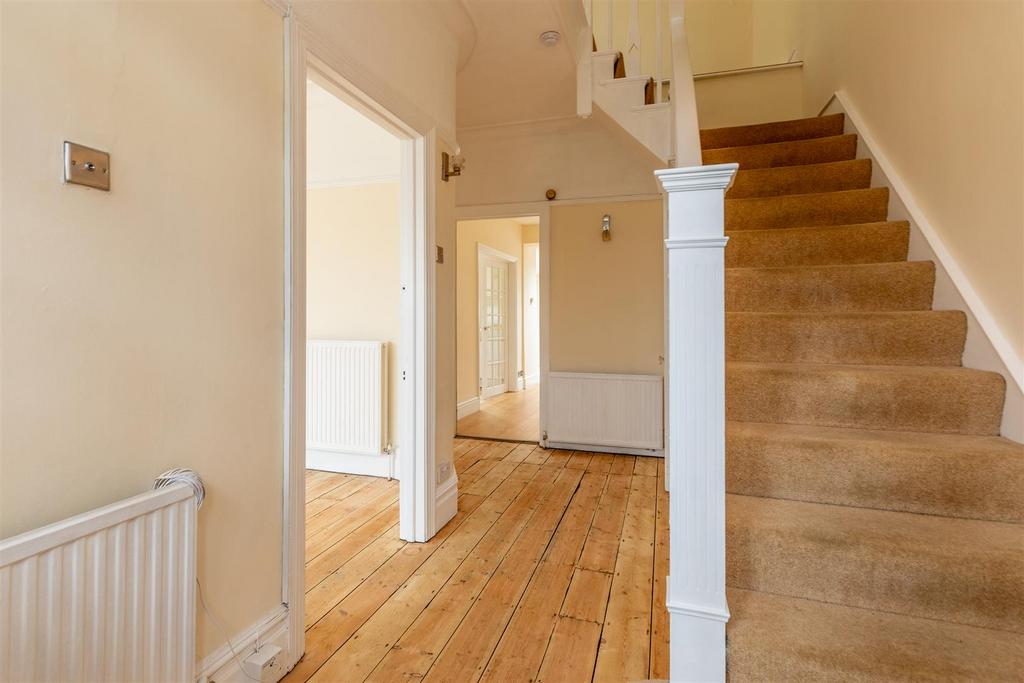 Linden Road, Westbury Park Staircase.jpg
