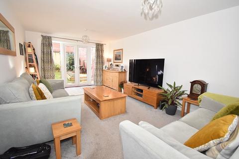 4 bedroom detached house for sale - Blindwell Crescent, Cranbrook, Exeter, EX5