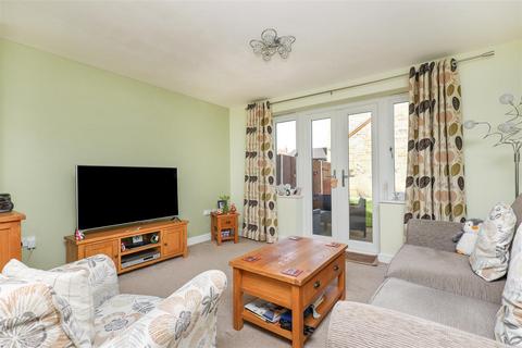 3 bedroom semi-detached house for sale, Woodland Garth, Leeds LS26