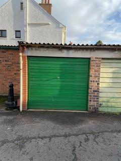 Garage to rent, Kinnessburn Road, St. Andrews
